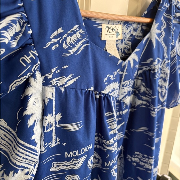 Like new Vintage Blue Hawaiian Print Dress Muu Muu size M - Picture 3 of 9